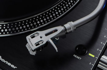 Pioneer Pro-DJ PLX 1000 Direct Drive DJ Turntable Review